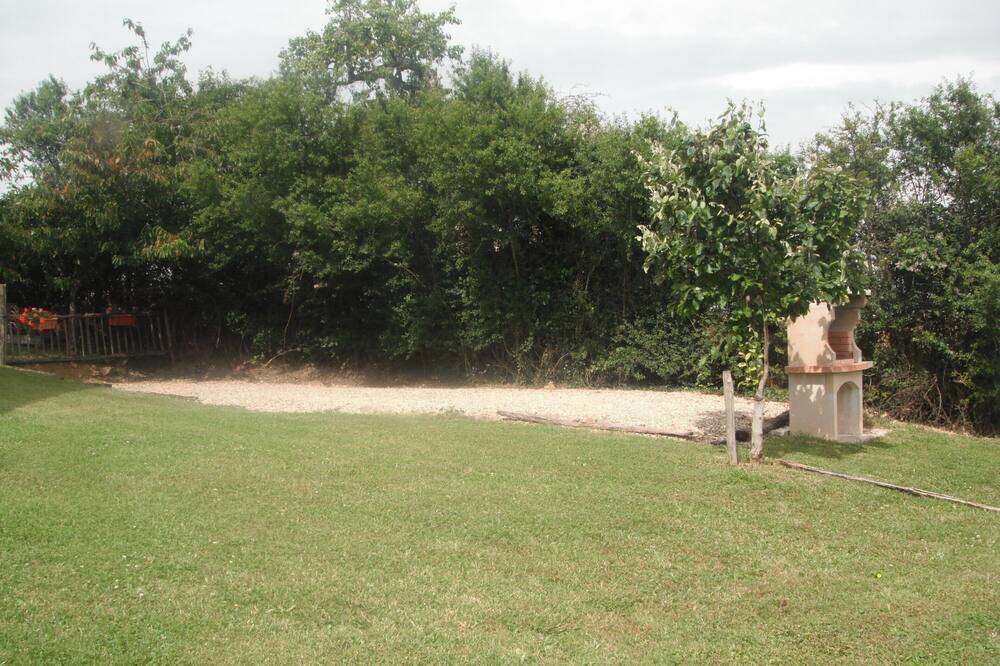 Photo of Outdoor in Valennes