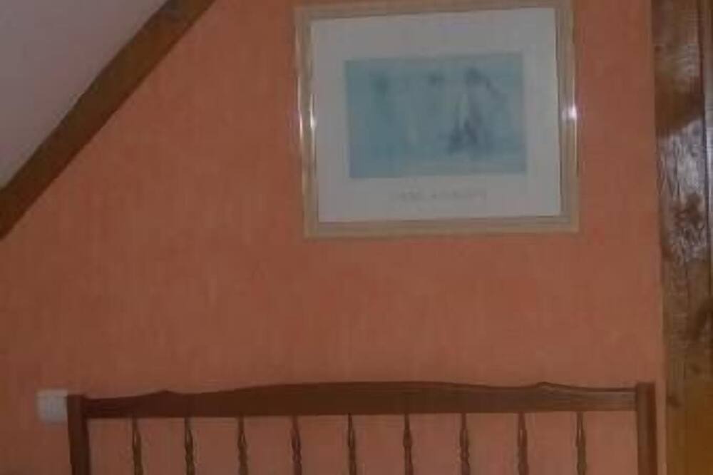 Photo of Bedroom in Valennes