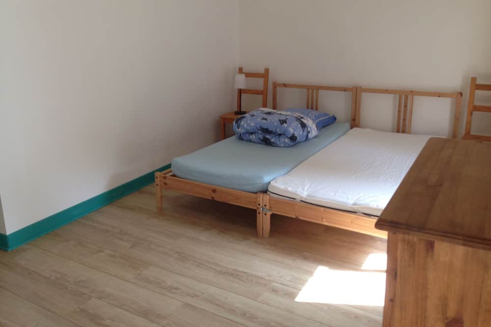 Photo of Bedroom in Hericy