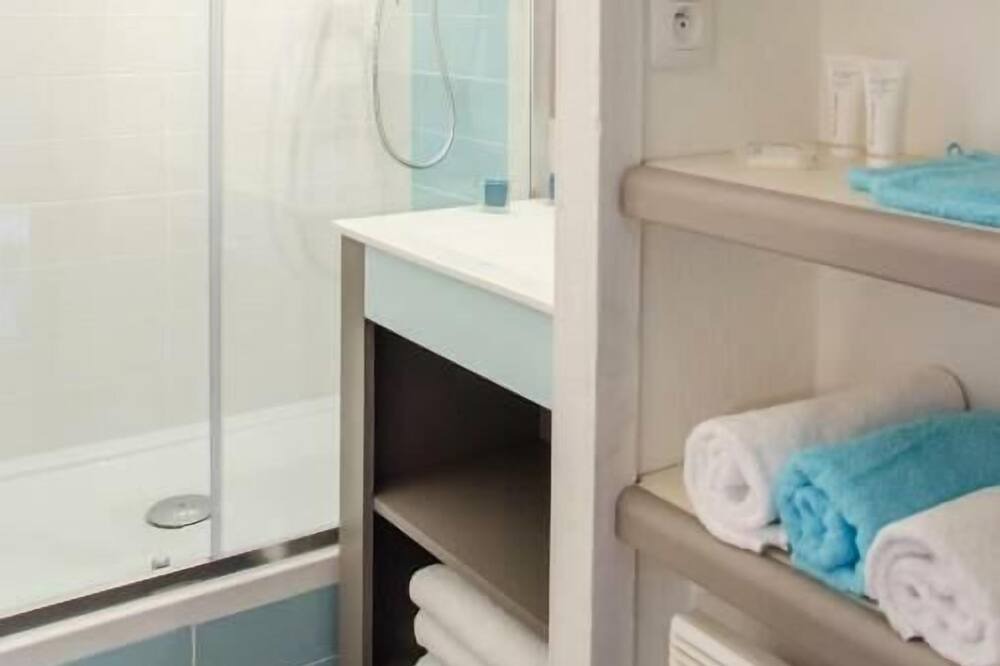 Photo of Bedroom in Trouville-sur-Mer