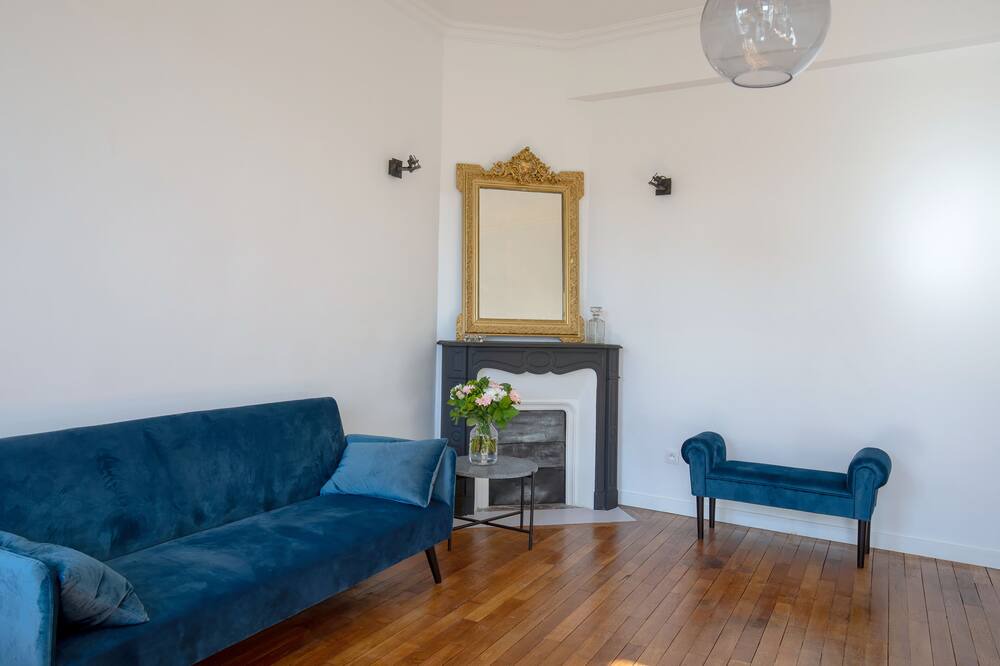 Photo of Livingroom in Chantiers
