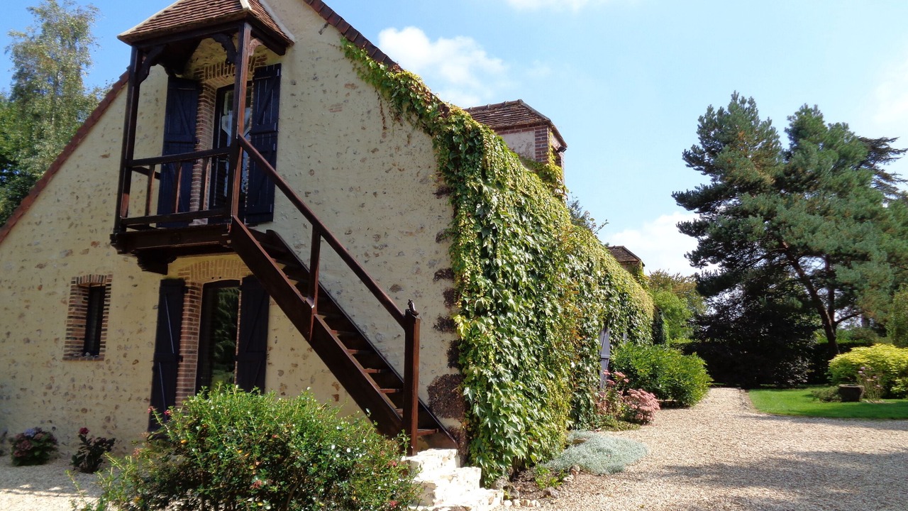 Photo of Outdoor in Manou