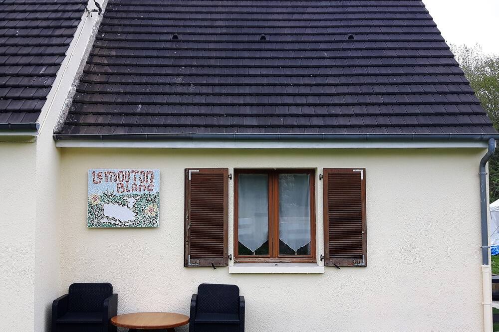 Photo of Outdoor in Couloisy
