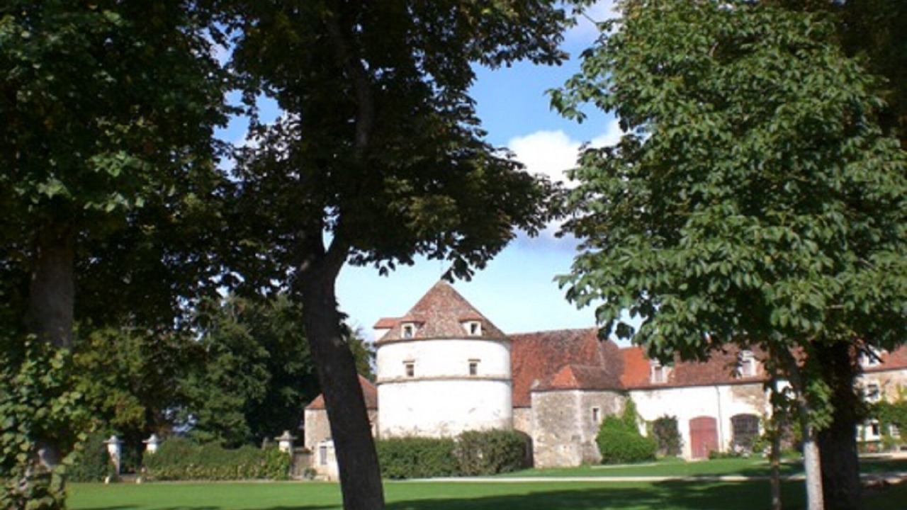 Photo of Outdoor in Magny