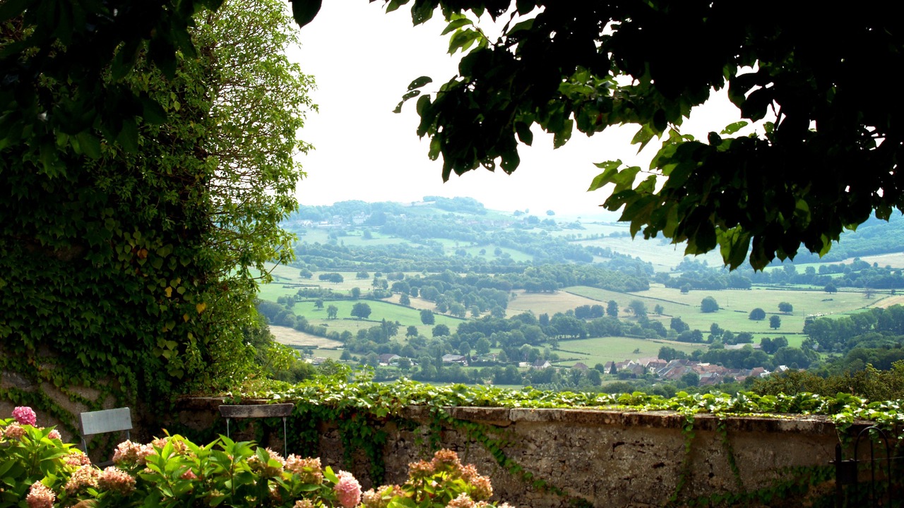 Photo of Outdoor in Saint-Pere