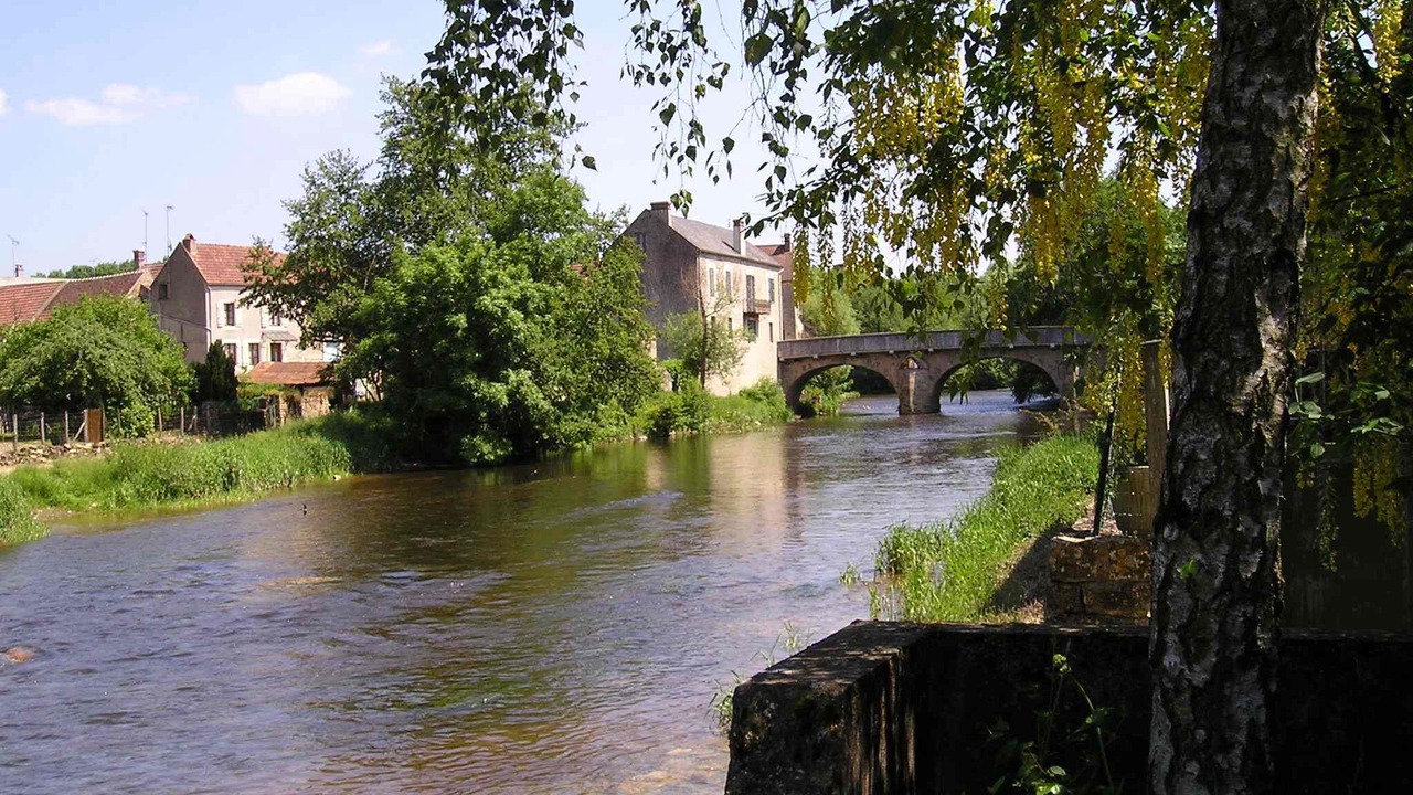 Photo of Outdoor in Saint-Pere