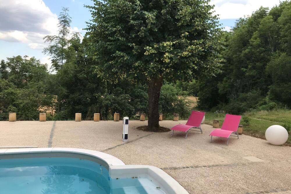 Photo of Outdoor in Grimault