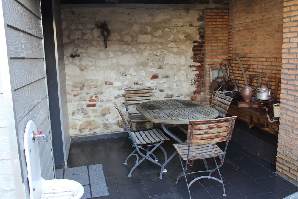 Photo of Patio Balcony in Servins