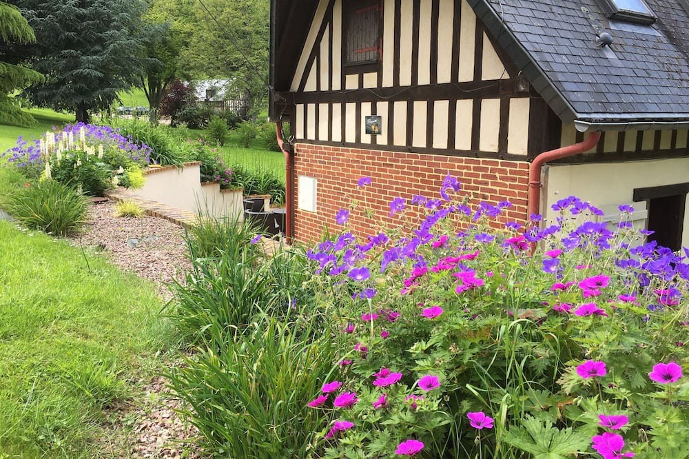 Photo of Outdoor in Les Champeaux