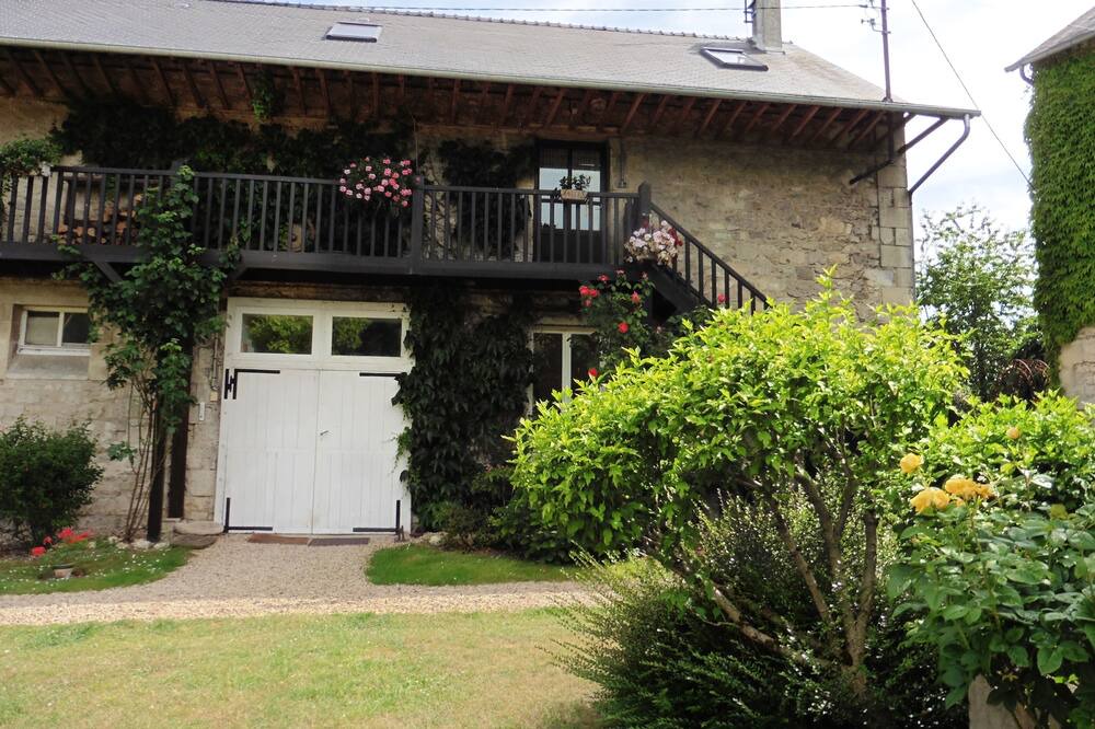 Photo of Outdoor in Chivres-Val