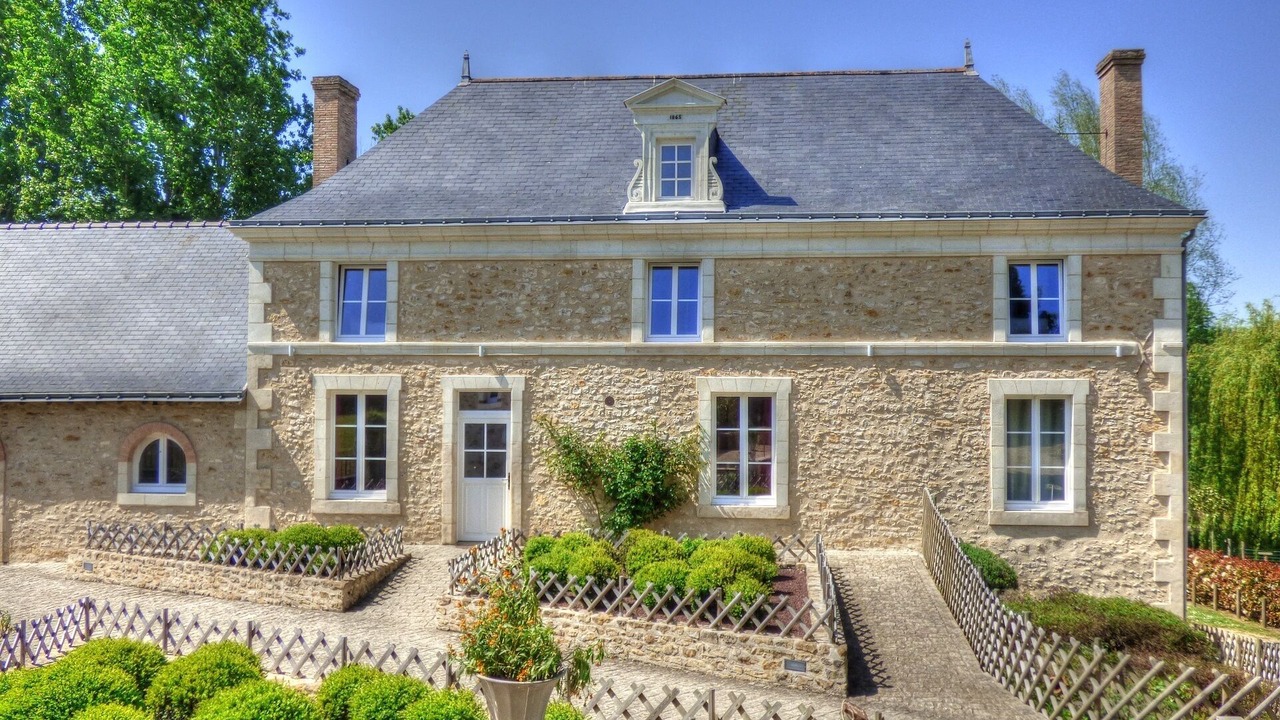 Photo of Outdoor in Fougere