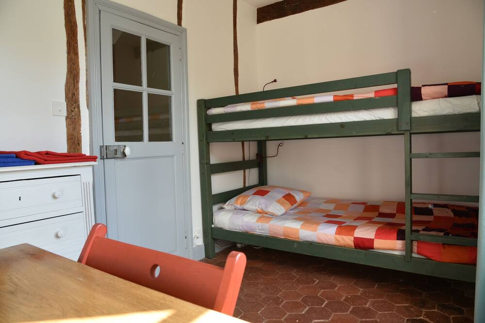 Photo of Bedroom in Dampsmesnil