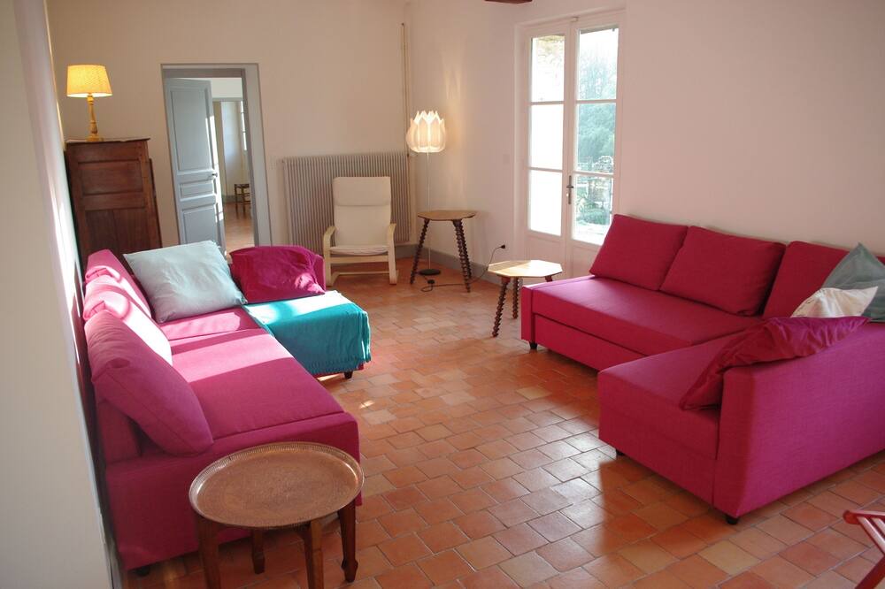 Photo of Livingroom in Dampsmesnil