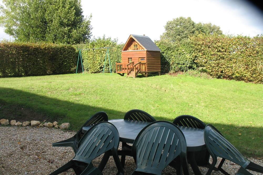 Photo of Outdoor in Bures