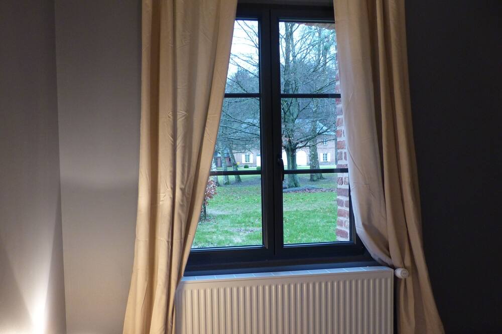 Photo of Others in Cottevrard
