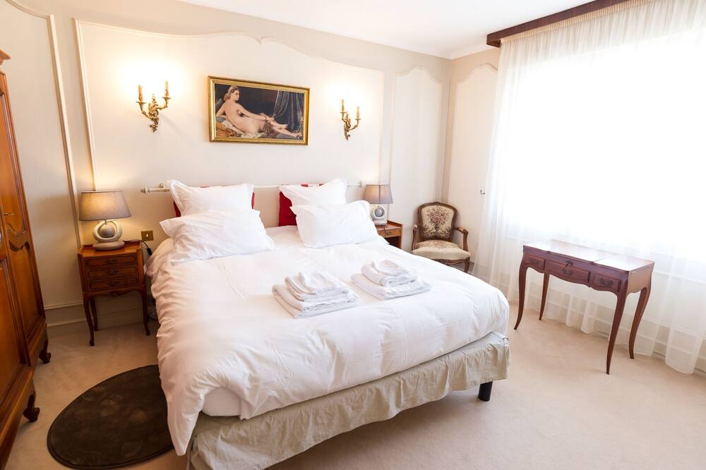 Photo of Bedroom in Vertus