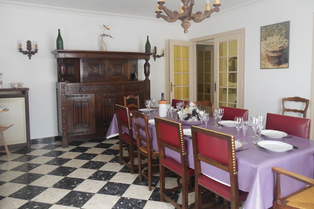 Photo of Kitchen in Vertus