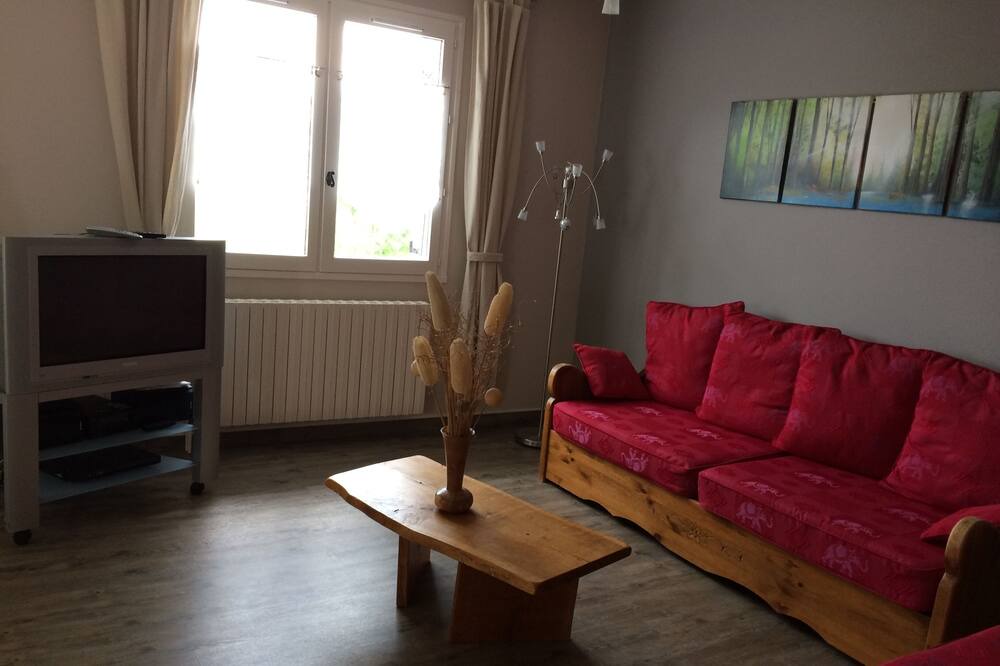 Photo of Livingroom in Clairvaux-les-Lacs
