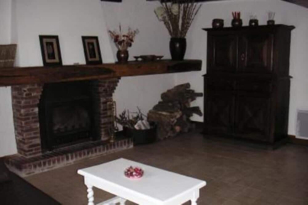 Photo of Livingroom in Orbais-l'Abbaye