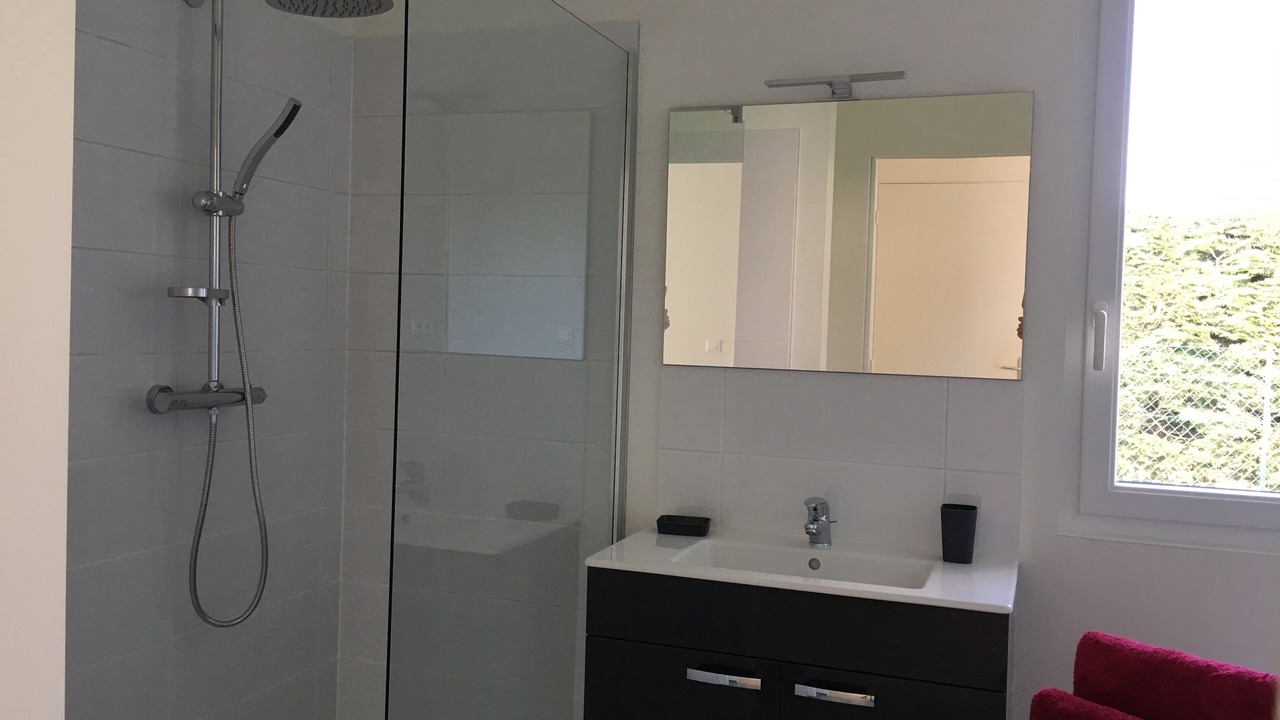 Photo of Bathroom in Varengeville-sur-Mer