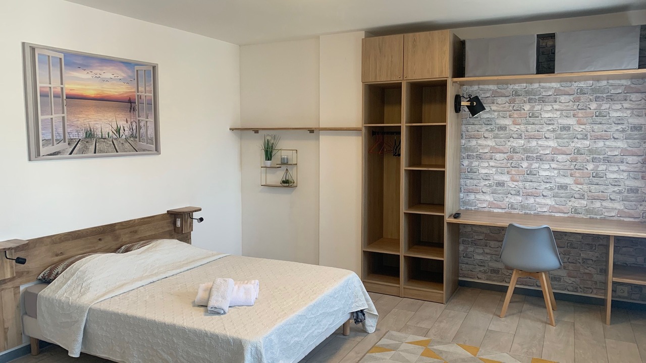 Photo of Bedroom in Downtown Le Havre