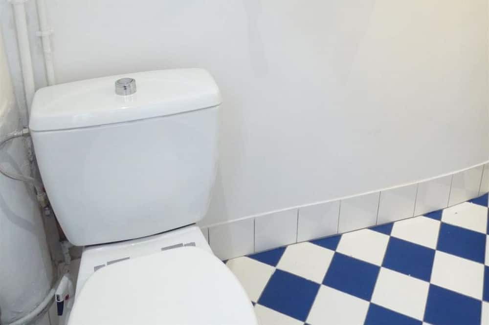 Photo of Bathroom in Quartier du Petit-Montrouge