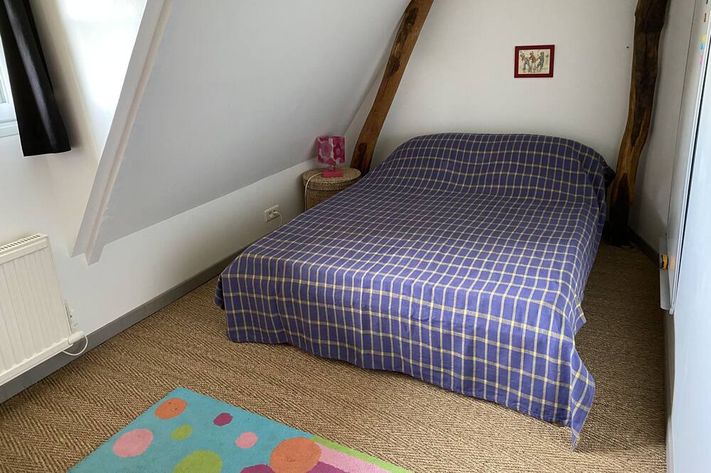 Photo of Bedroom in Ermenouville