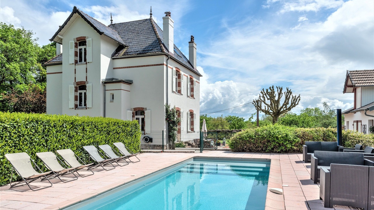 Photo of Outdoor in Beaumotte-les-Pin