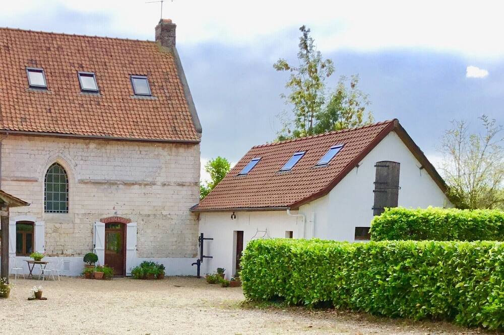 Photo of Outdoor in Wambercourt