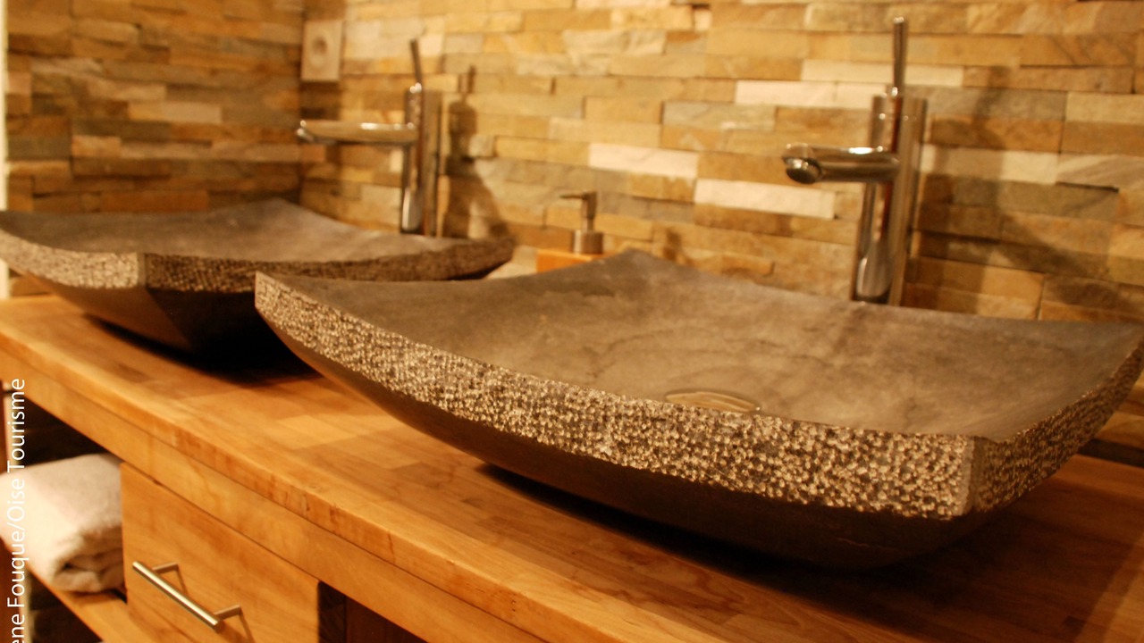 Photo of Bathroom in Gerberoy