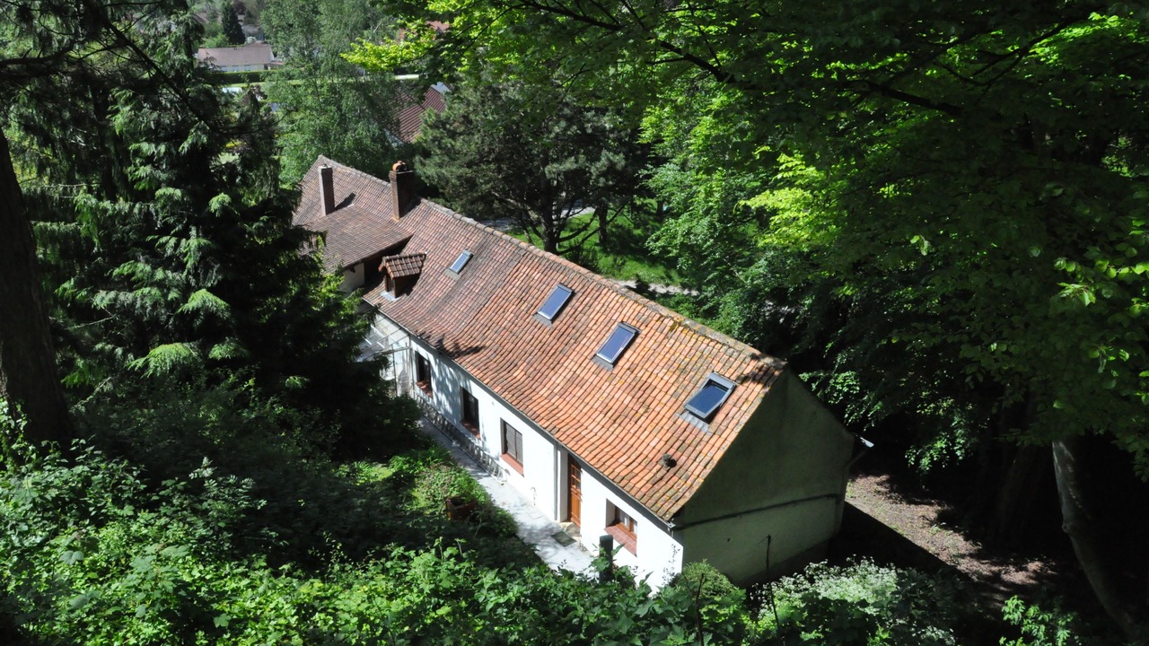 Photo of Buildings in Beaurainville