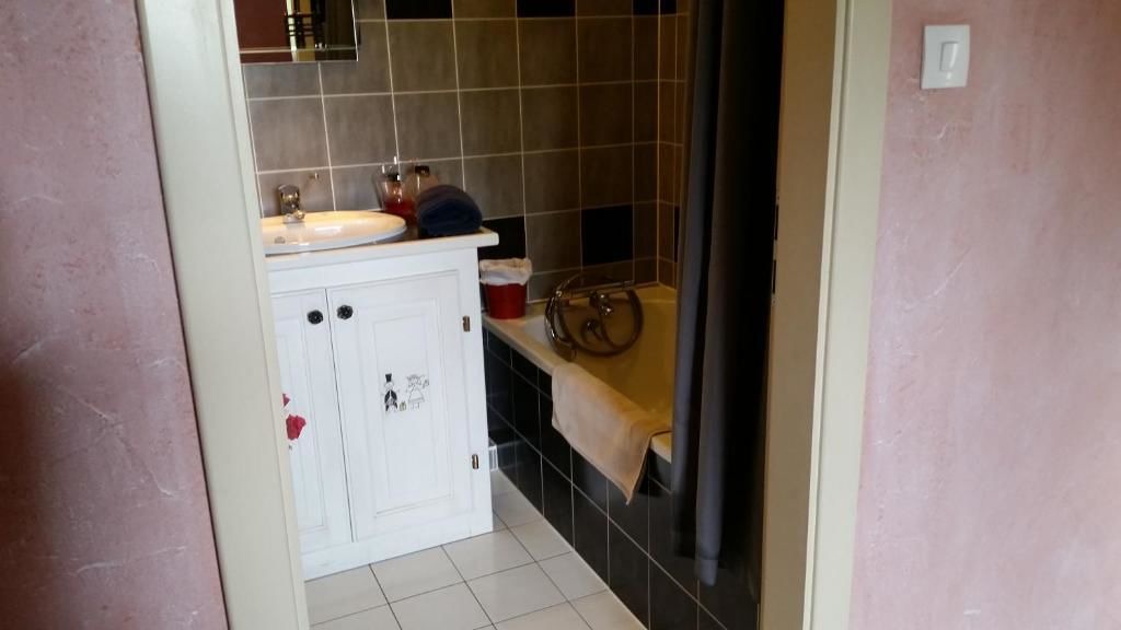 Photo of Bathroom in Schillersdorf