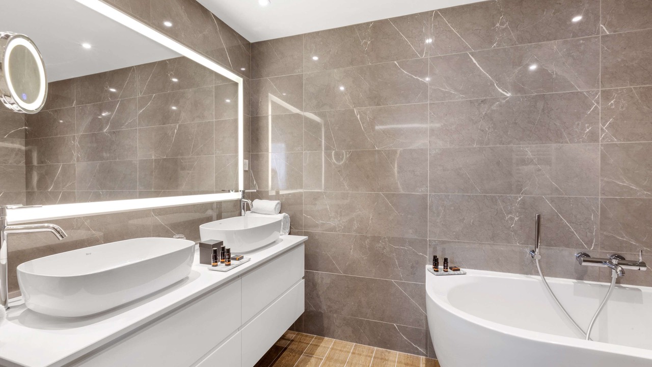 Photo of Bathroom in Margny-les-Compiegne