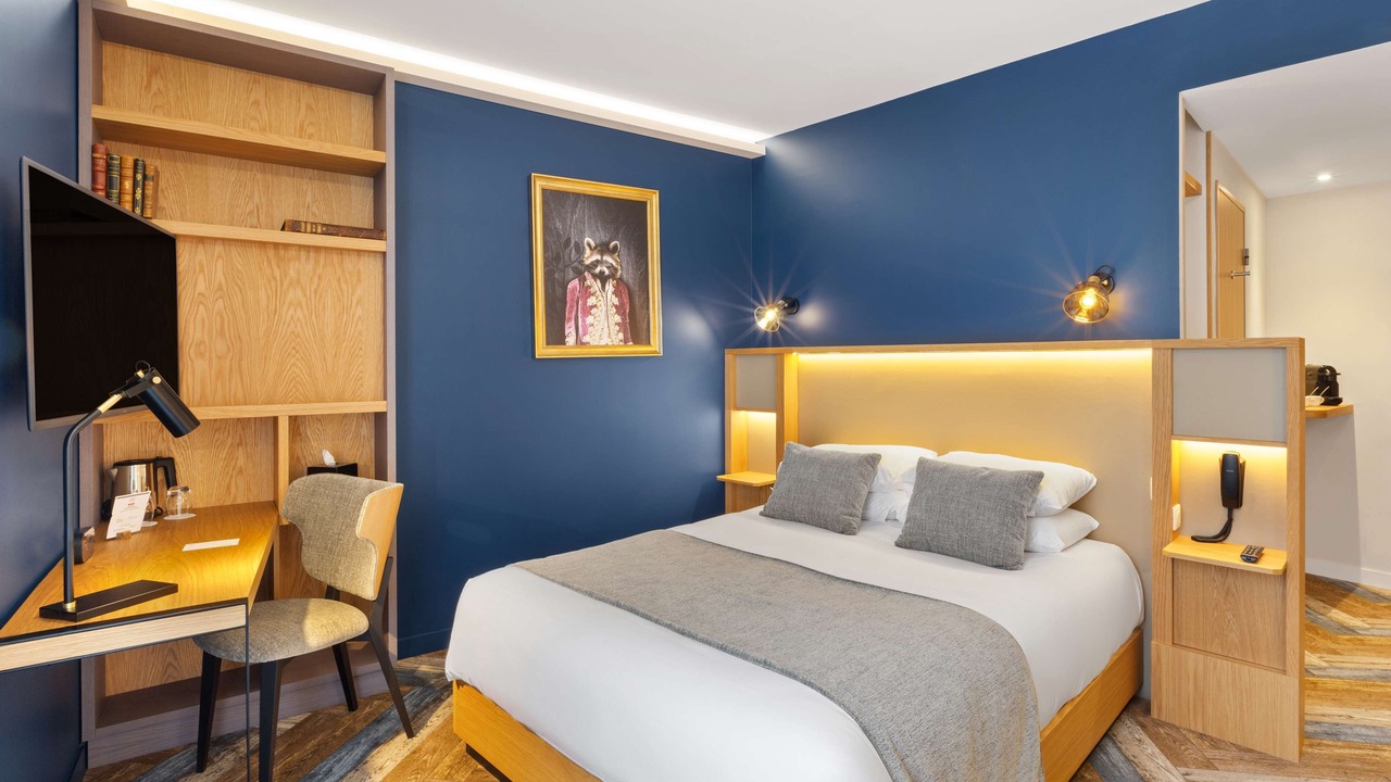 Photo of Bedroom in Margny-les-Compiegne