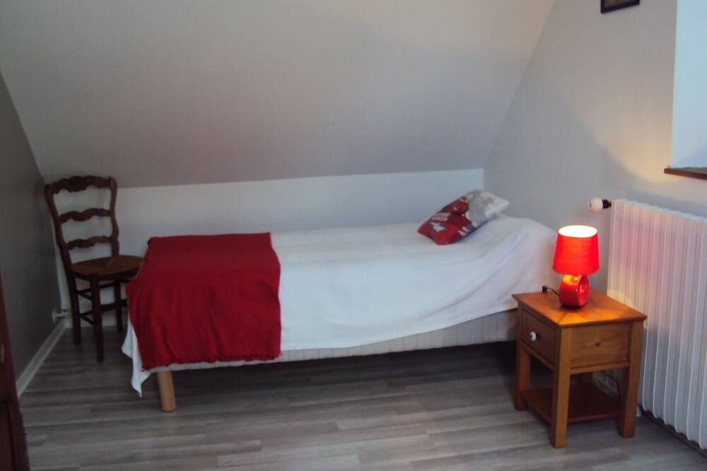 Photo of Bedroom in Beauvoir-en-Lyons