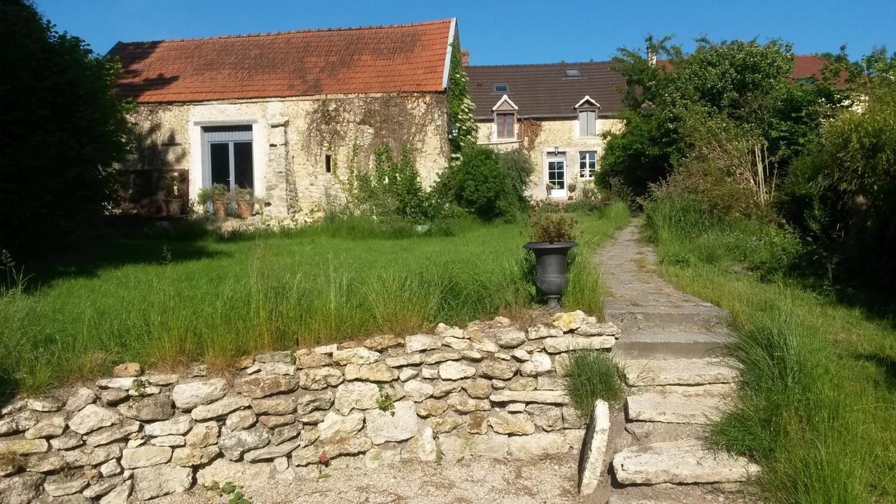 Photo of Outdoor in Arcis-le-Ponsart