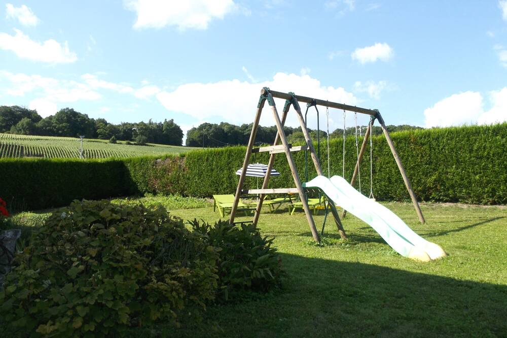 Photo of Others in Hautvillers