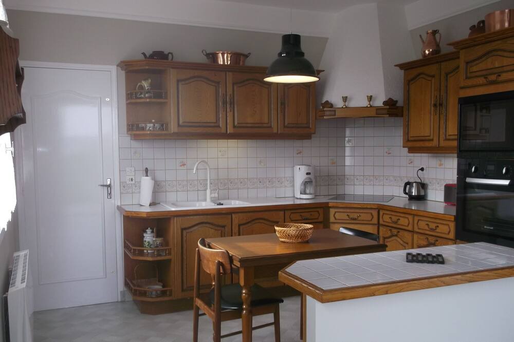 Photo of Kitchen in Hautvillers