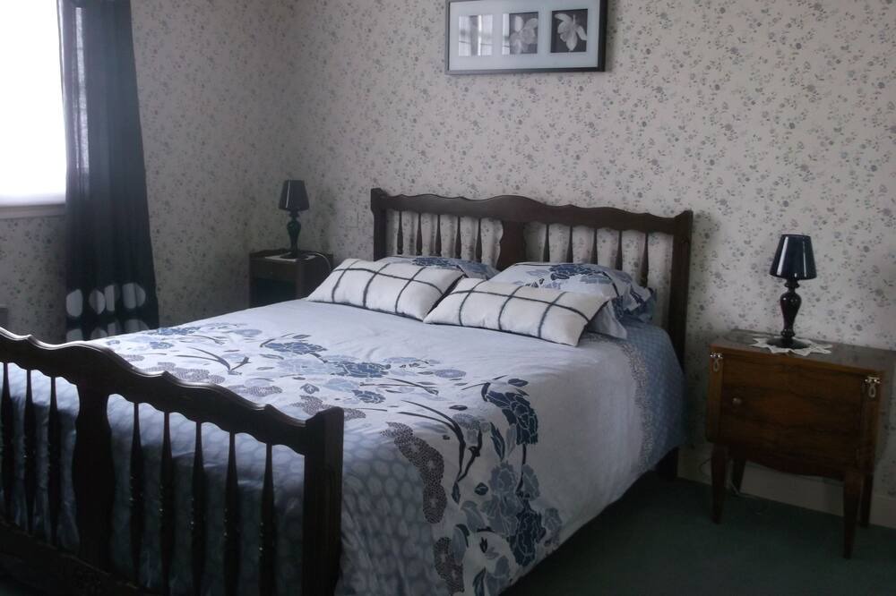 Photo of Bedroom in Hautvillers