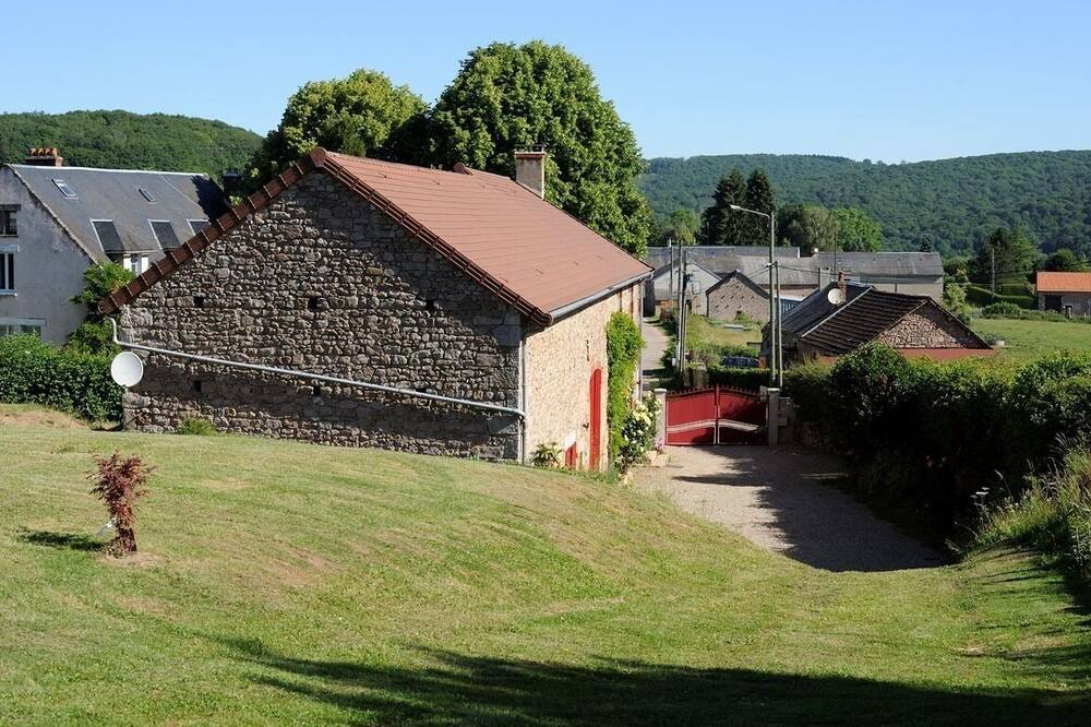 Photo of Outdoor in Dun-les-Places
