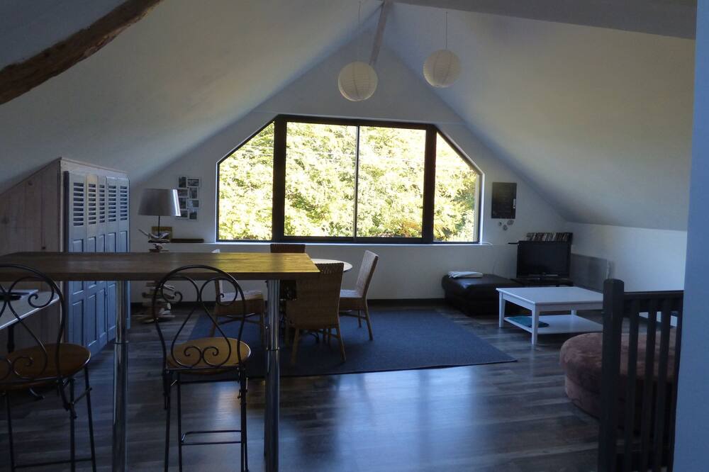 Photo of Livingroom in Criquetot-lʼEsneval