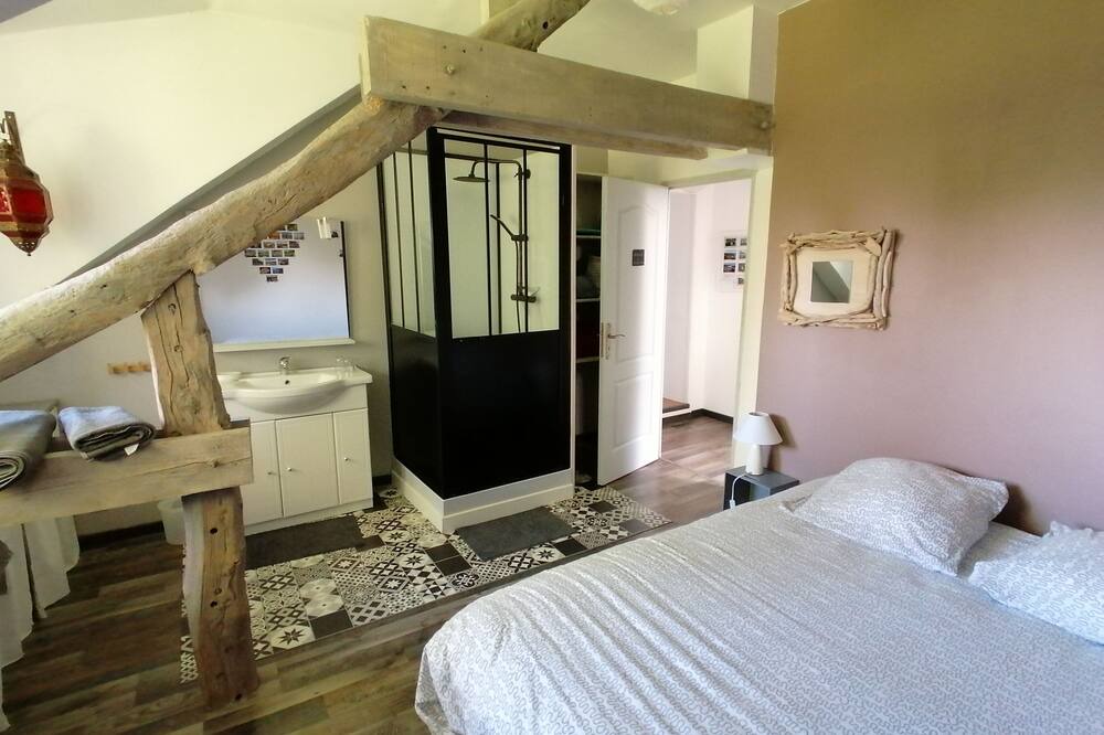 Photo of Bedroom in Criquetot-lʼEsneval