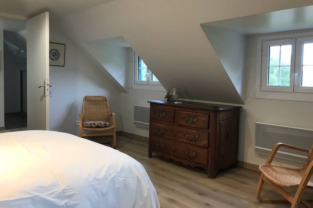 Photo of Bedroom in Le Bourg-Dun