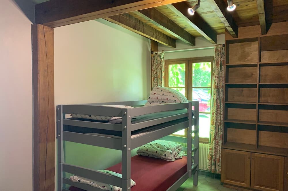 Photo of Bedroom in Boult-aux-Bois