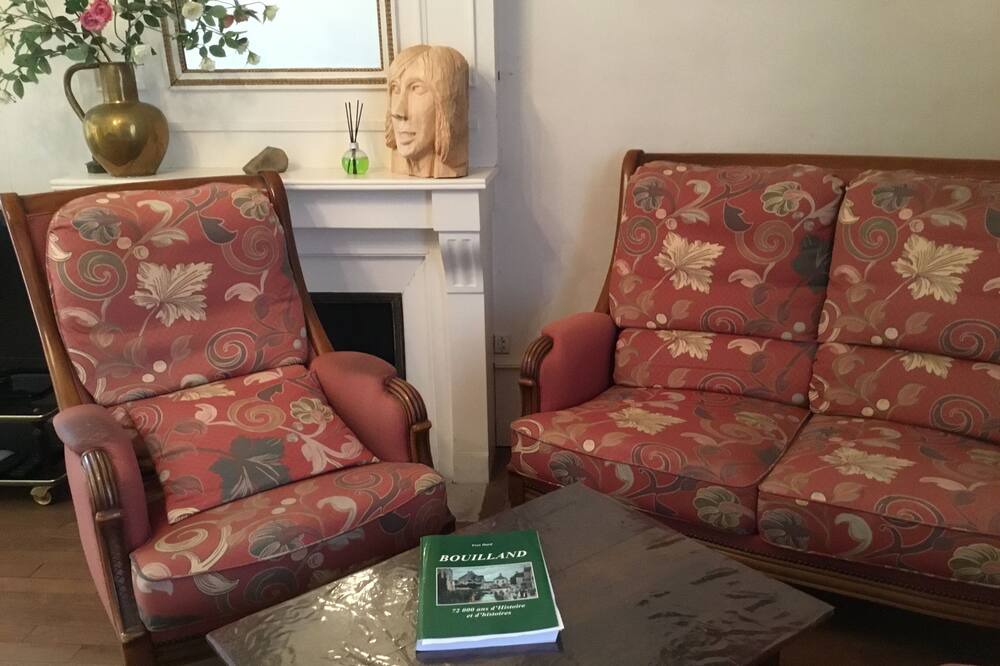 Photo of Livingroom in Bouilland