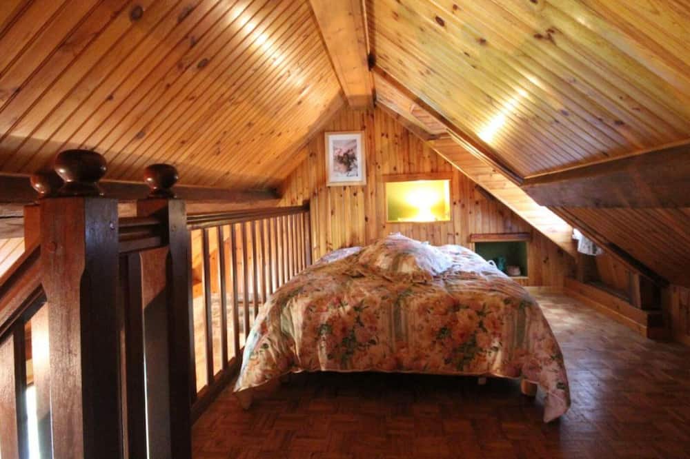 Photo of Bedroom in Putanges-le-Lac