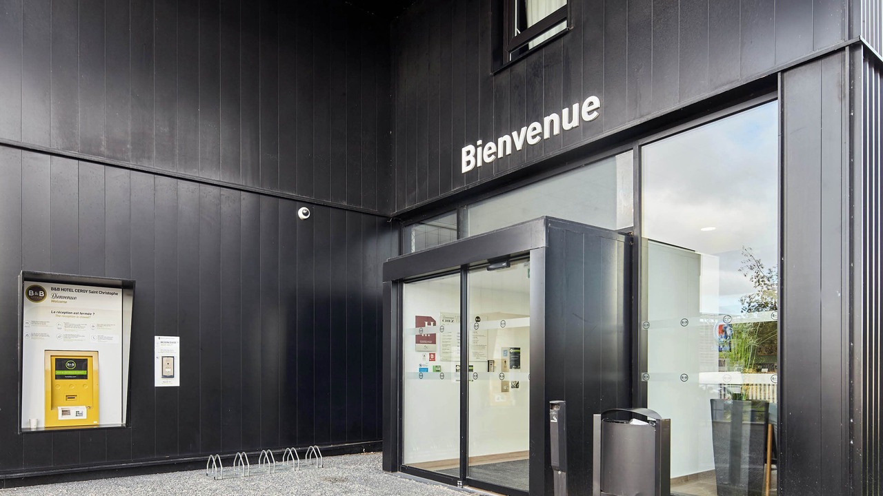 Photo of Outdoor in Cergy