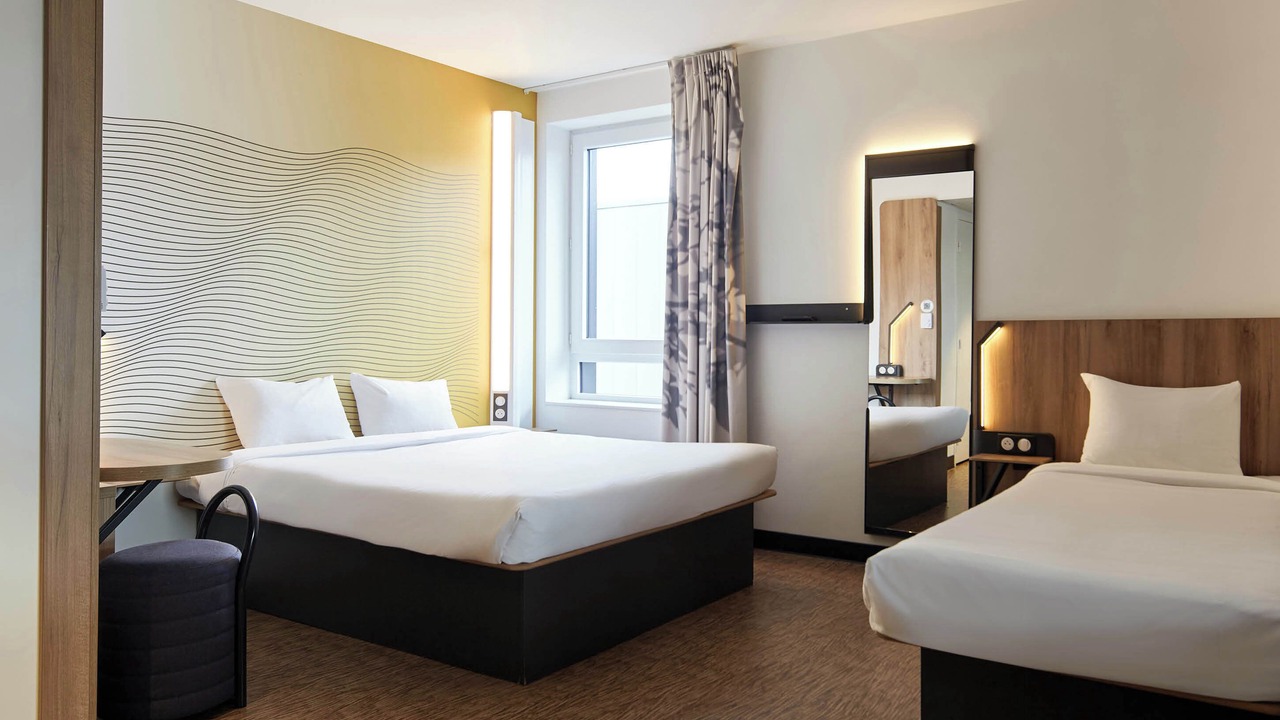 Photo of Bedroom in Cergy