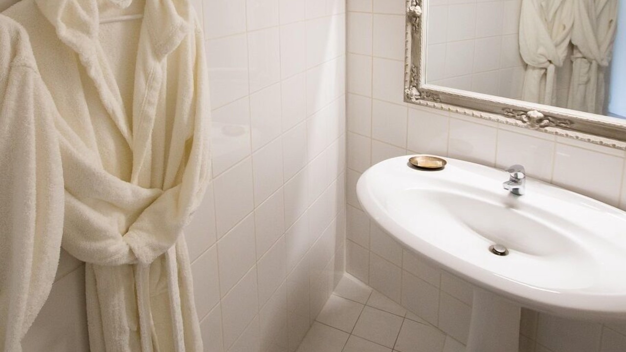 Photo of Bathroom in Chaussy