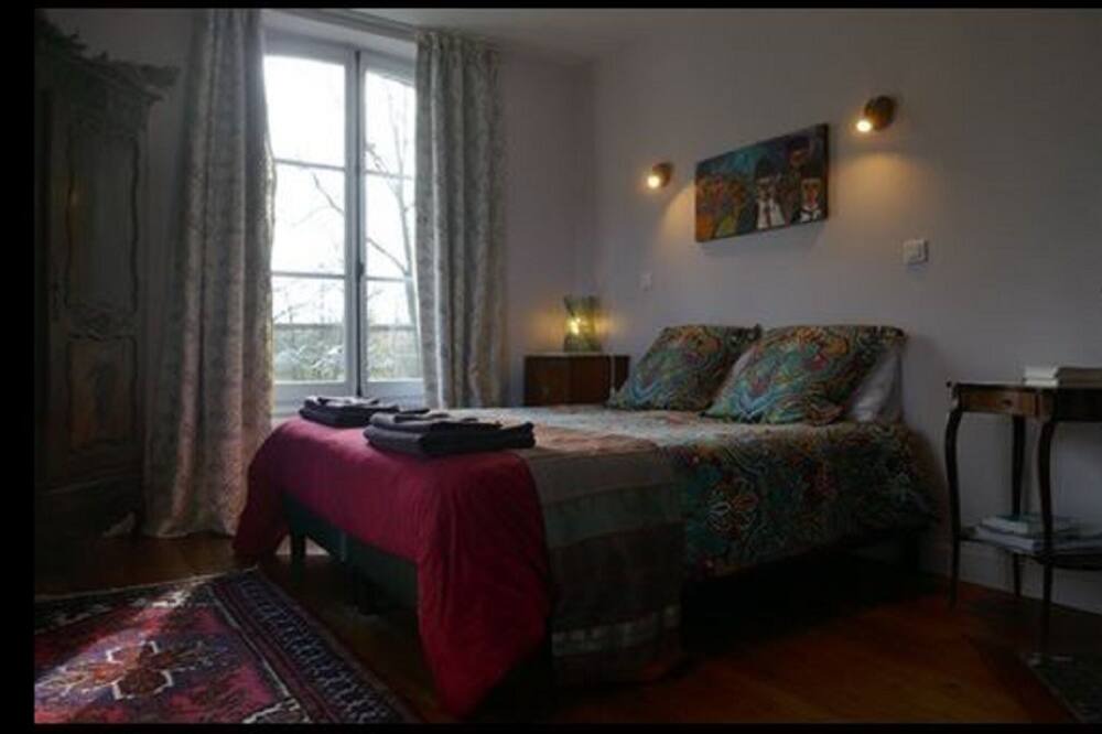 Photo of Bedroom in Toeufles